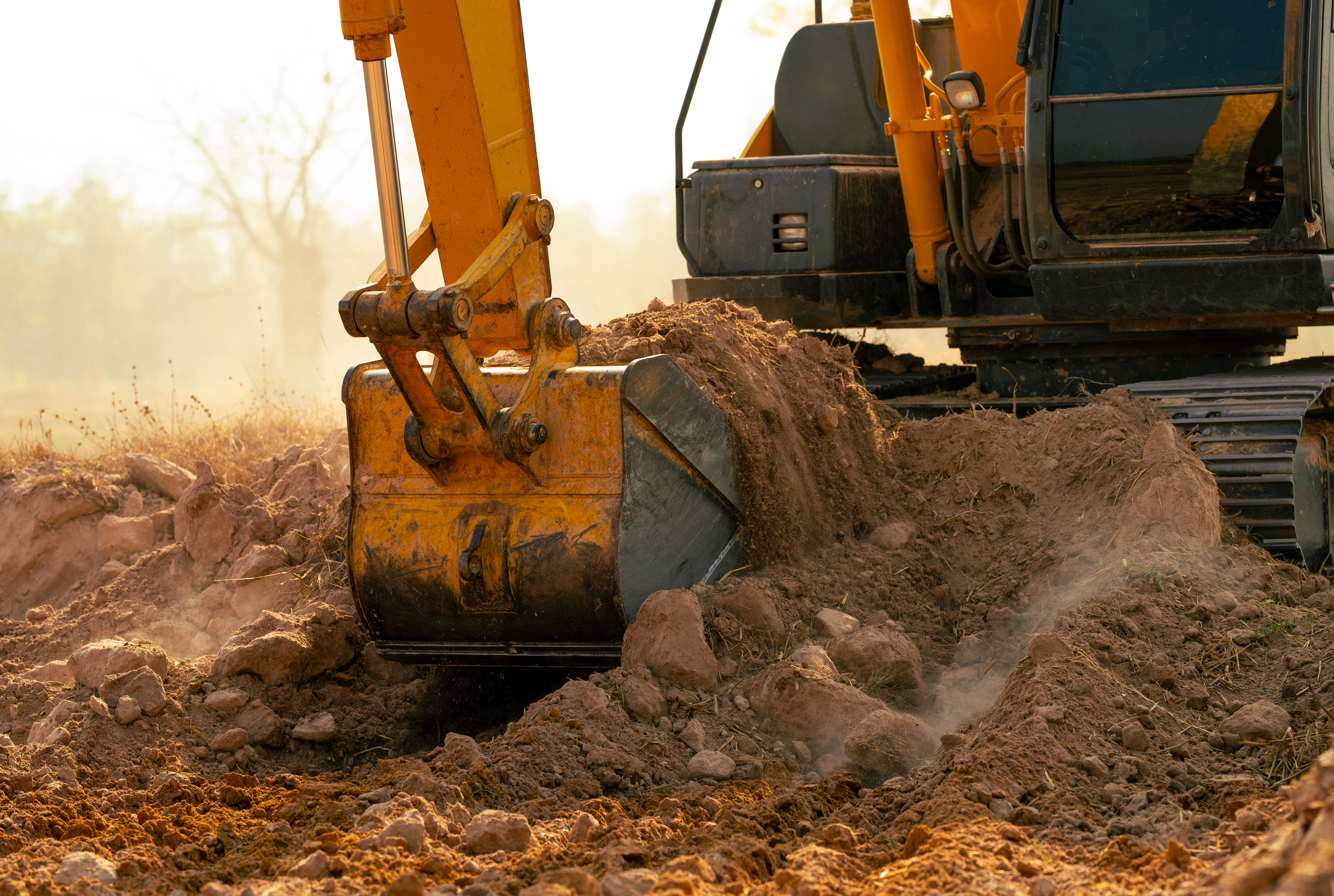 large-scale site excavation by excavation pro la Los Angeles